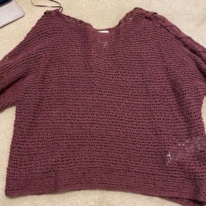 Super cute light weight sweater